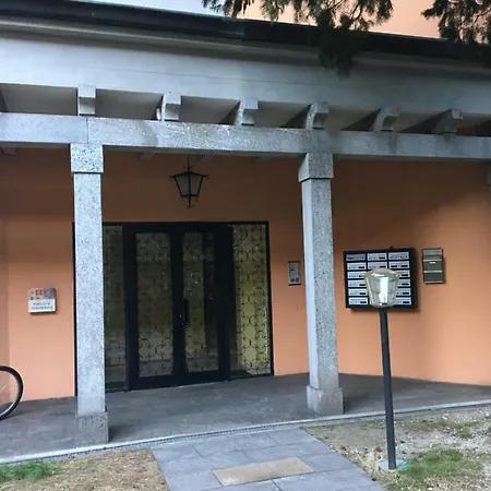 Apartman Casa Del *